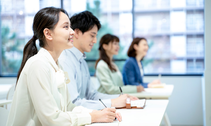 労務事務講習会の開催